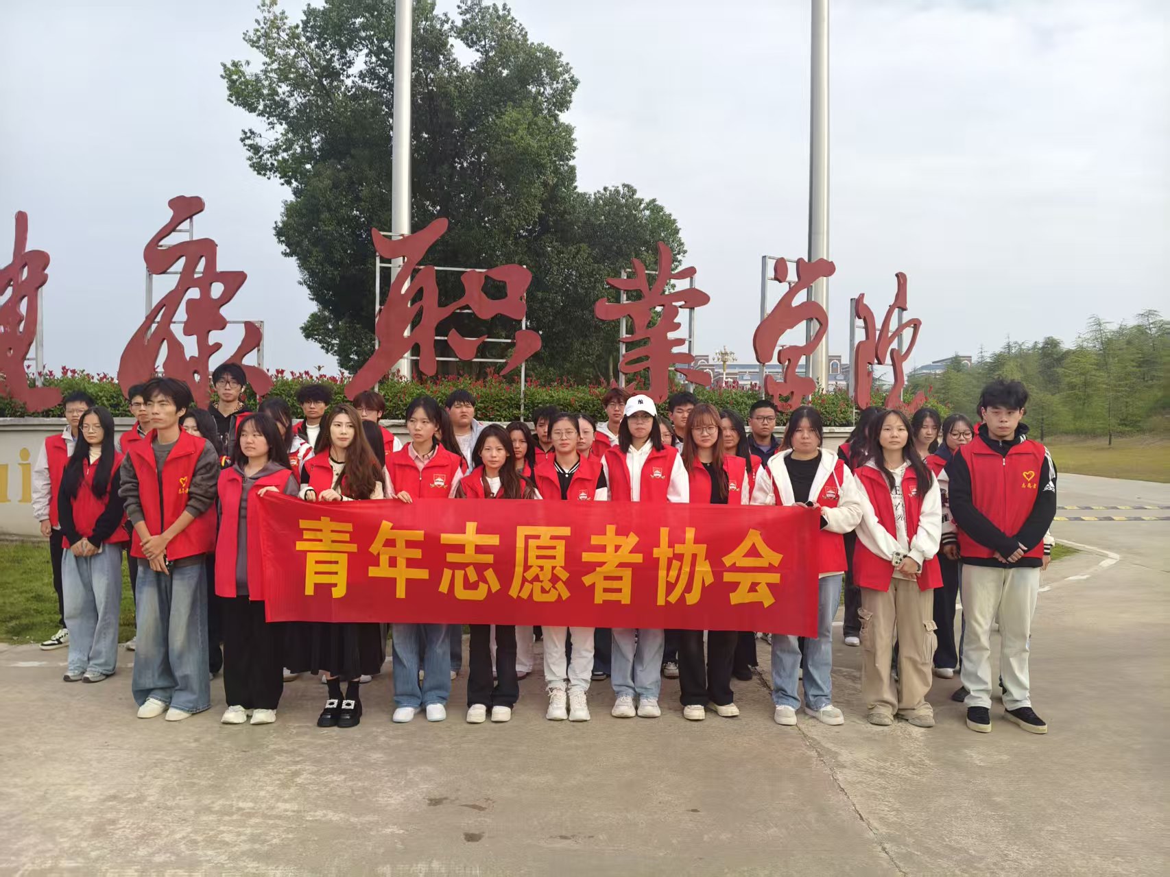 mmexport1761540805758