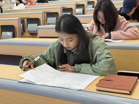 778fe5dd54bcabf1e14f316ca097e801