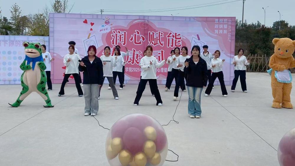 c9433ff8e719785416a95ddb8ab0372