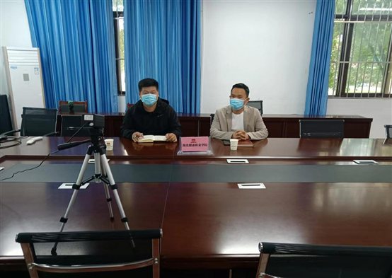 50646f49e5a9208c5e8ef96d676aeeb