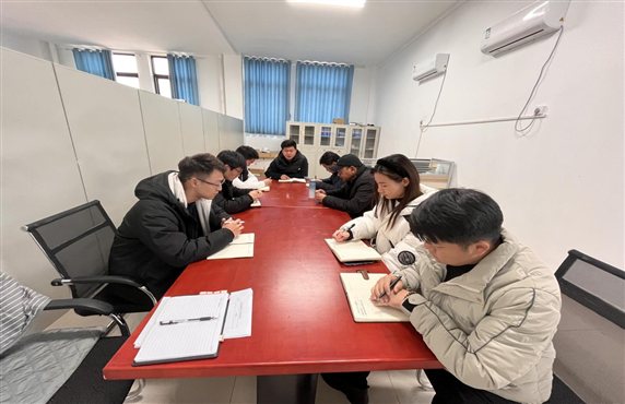 a6d911fdf52b4dee63f1d1a736d05f2